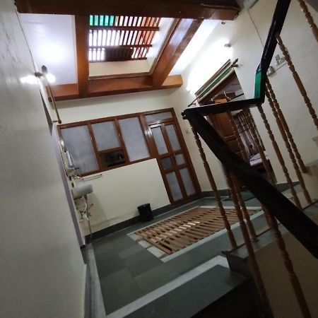 Heritage Homestay@Old City Near Ganges Варанаси Екстериор снимка